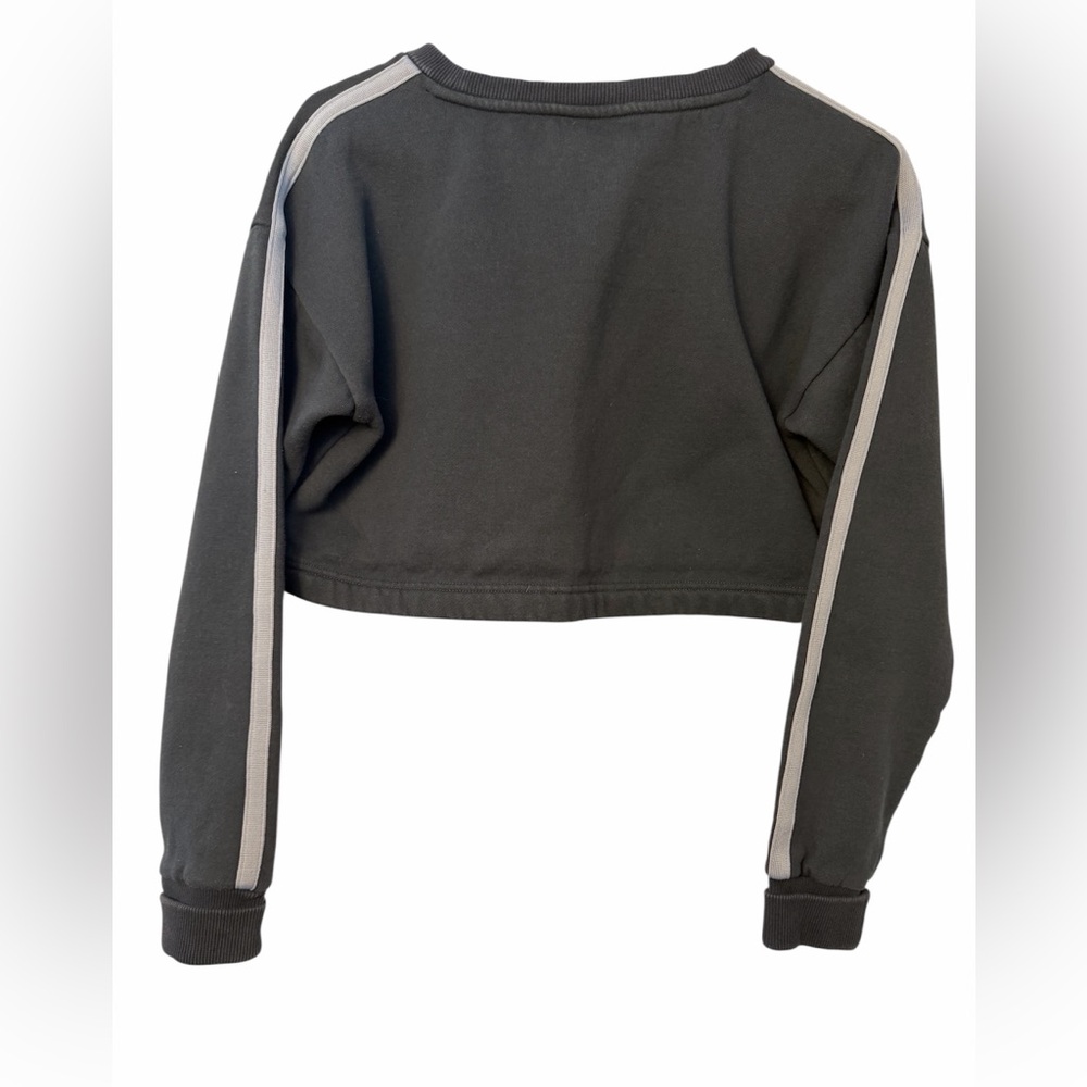 Gymshark Legacy Cropped Crewneck Size Medium - Picture 4 of 11
